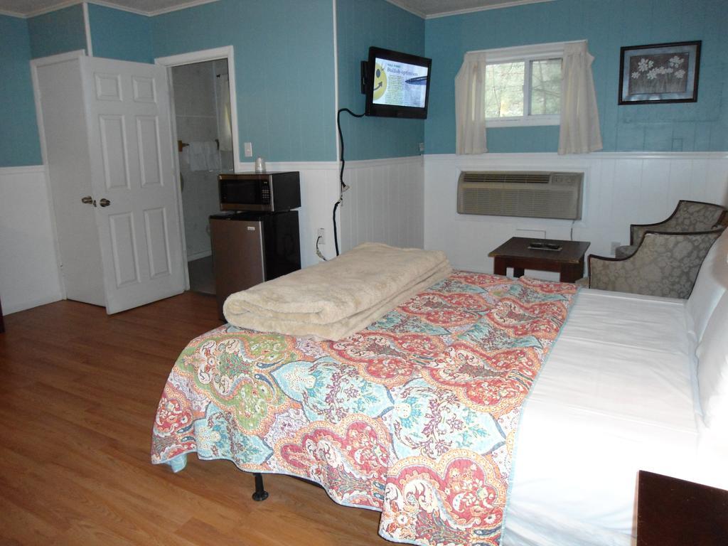 Flower Field Inn And Cottages Stroudsburg Buitenkant foto