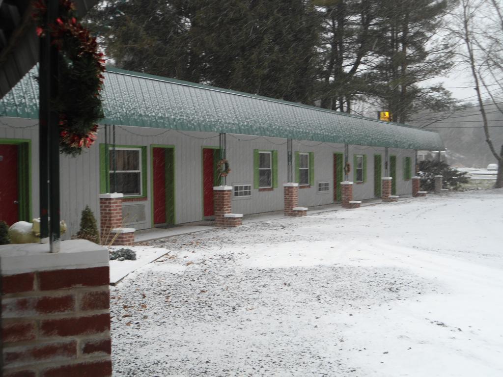 Flower Field Inn And Cottages Stroudsburg Buitenkant foto